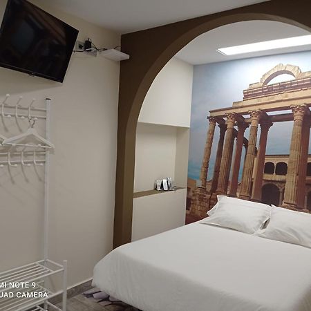 Eres Emerita "Apartamentos & Suites" Mérida Exterior foto