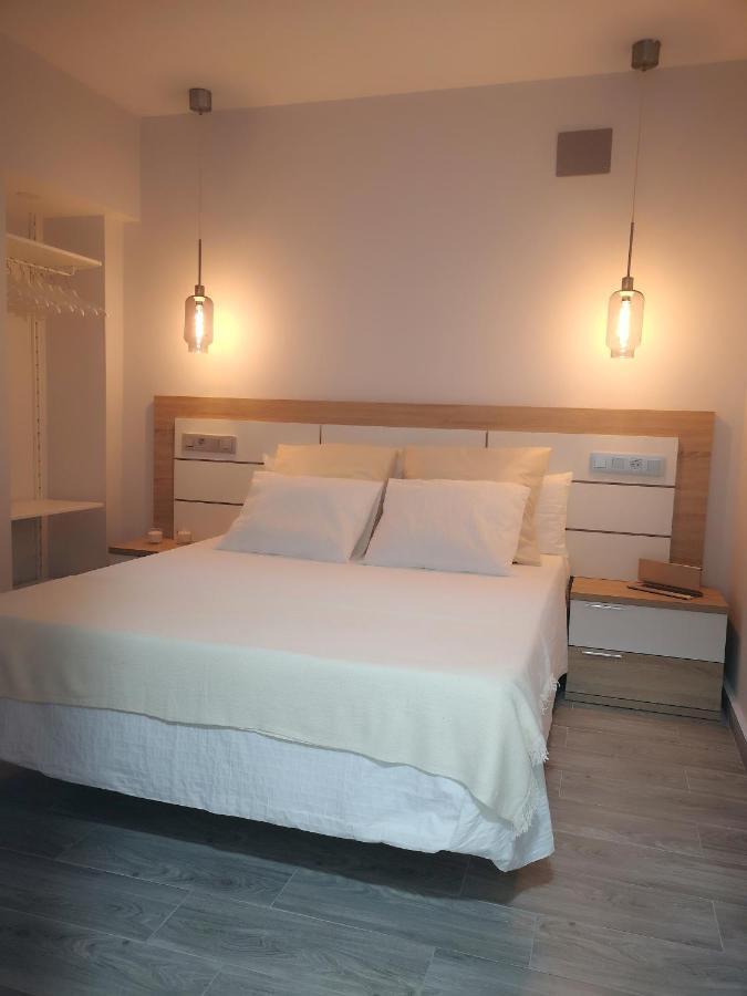 Eres Emerita "Apartamentos & Suites" Mérida Exterior foto